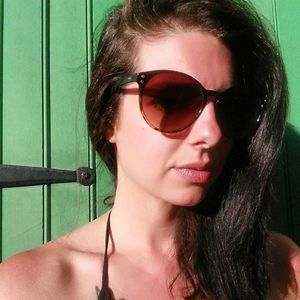 Meet your Posher, Elisa